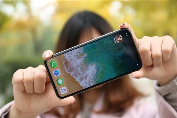 華強(qiáng)北高仿iphonex 1:1高仿iphone x 最低價(jià)格只有800元 華強(qiáng)北高仿iphonex 1:1高仿iphone x 最低價(jià)格只有800元